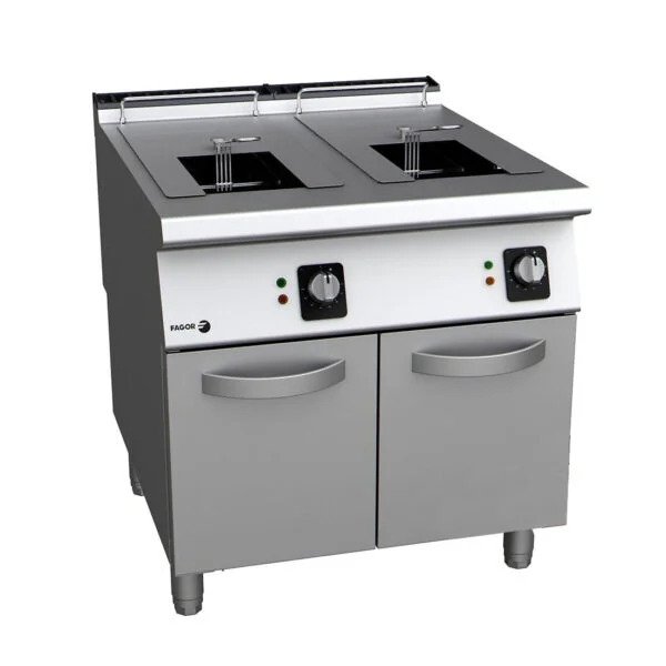 Effective Gas and Electric Fryers for Busy Commercial Kitchens: Catering Fryers