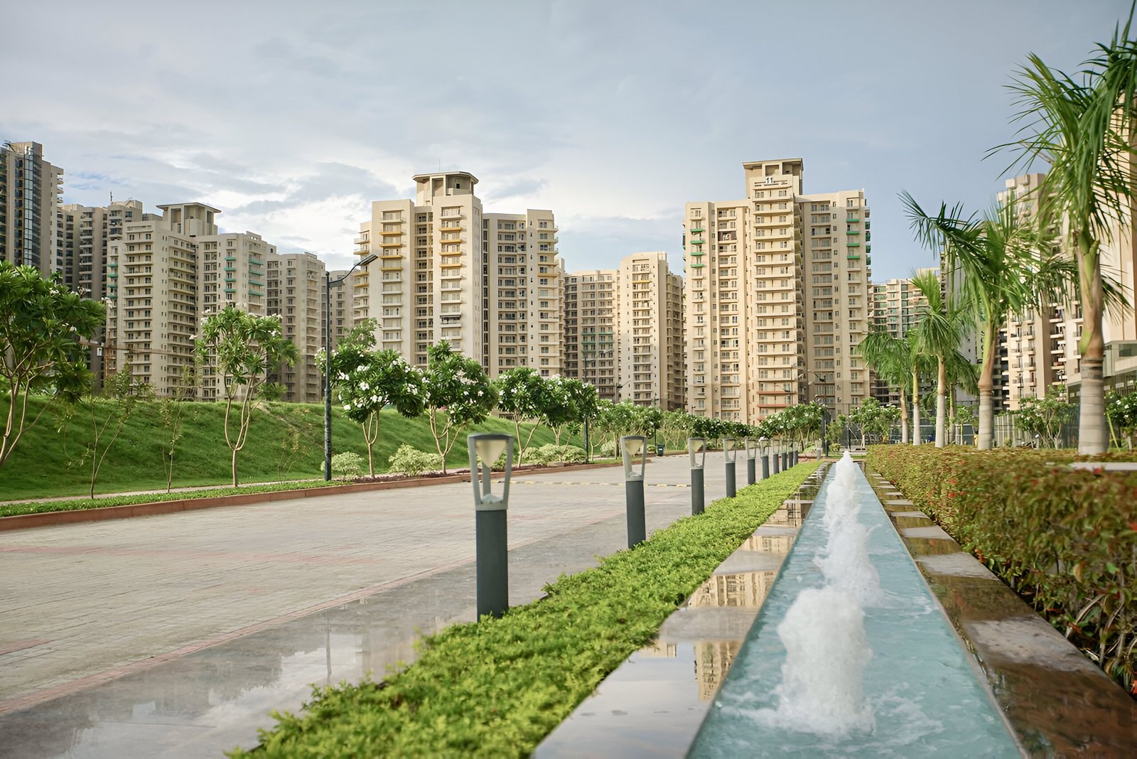 Palm Olympia Phase 2 Flat Price in Noida Extension