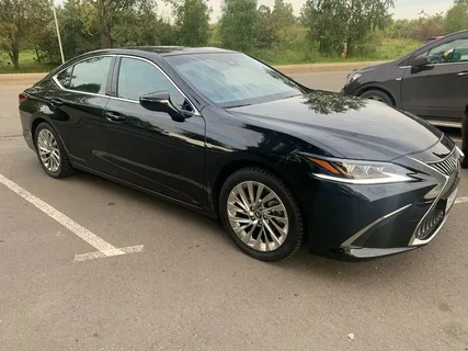 2020 Lexus $10,500 40/10 BHPH No credit check