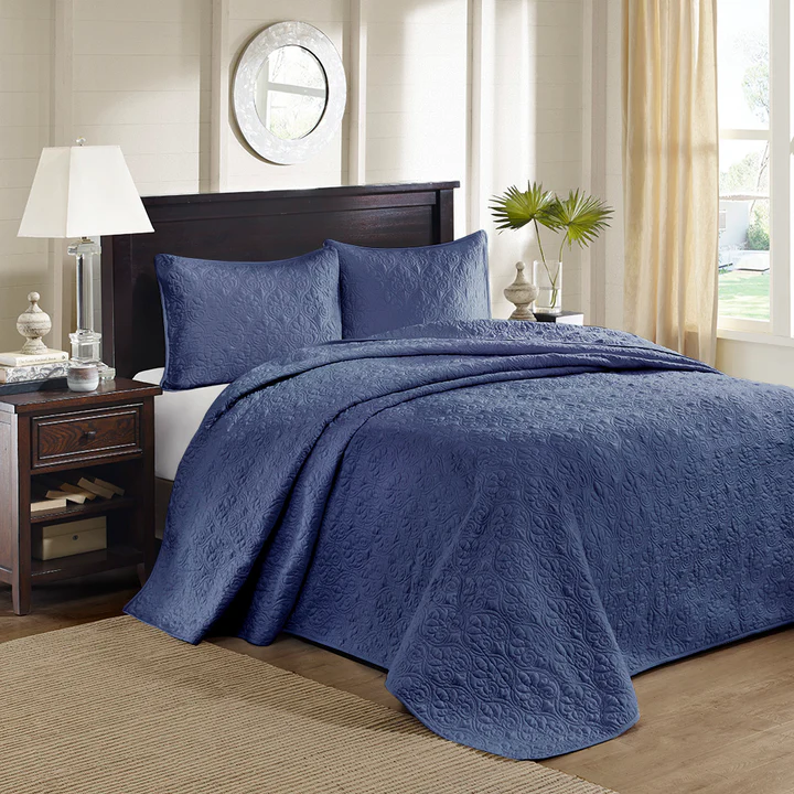 Quebec 3-Piece Quilted Reversible Bedspread Collection
