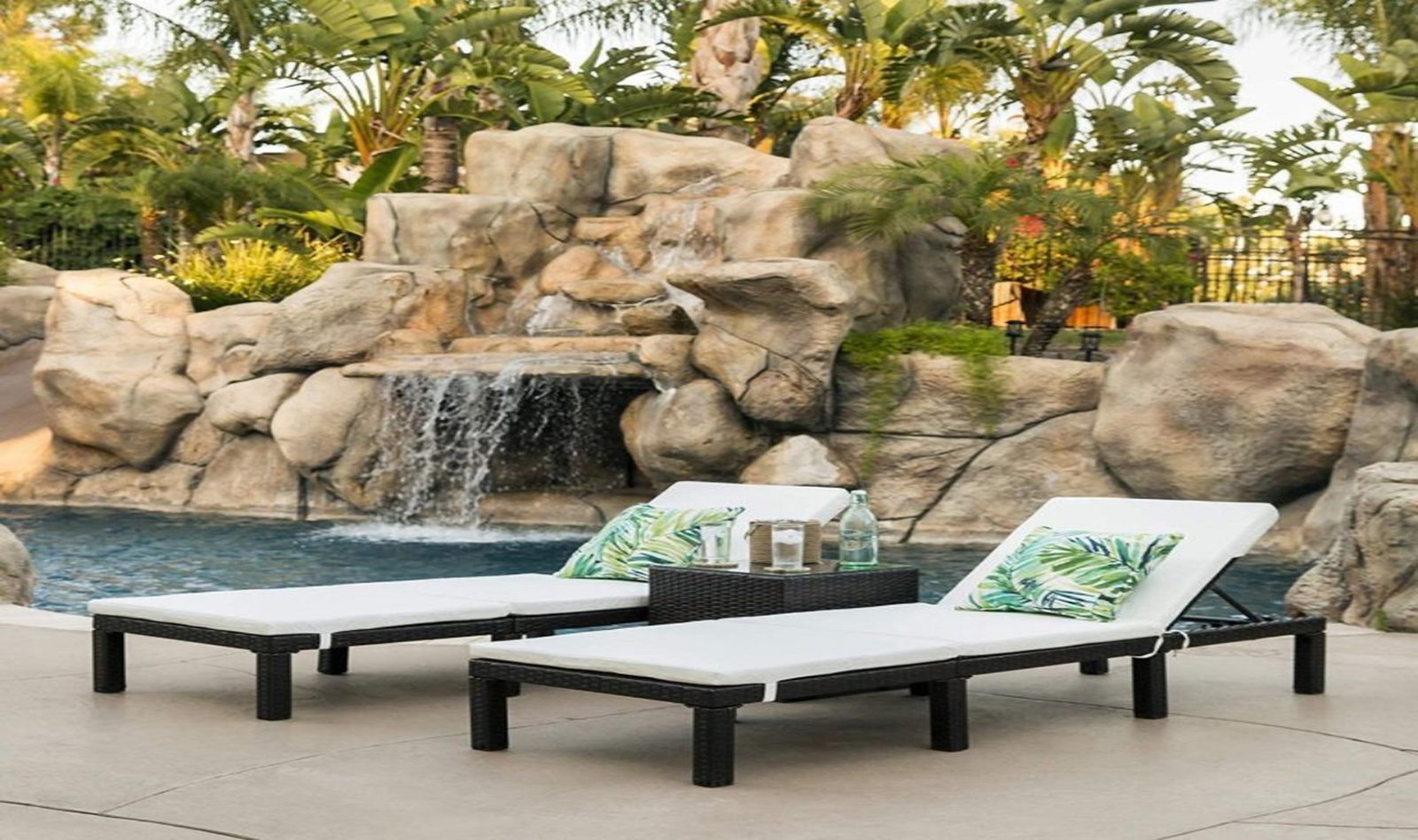 DOZTICRAFT-  Best OUTDOOR Furniture Store in Kolkata